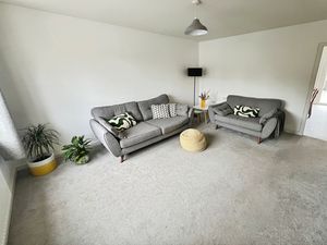 Lounge- click for photo gallery